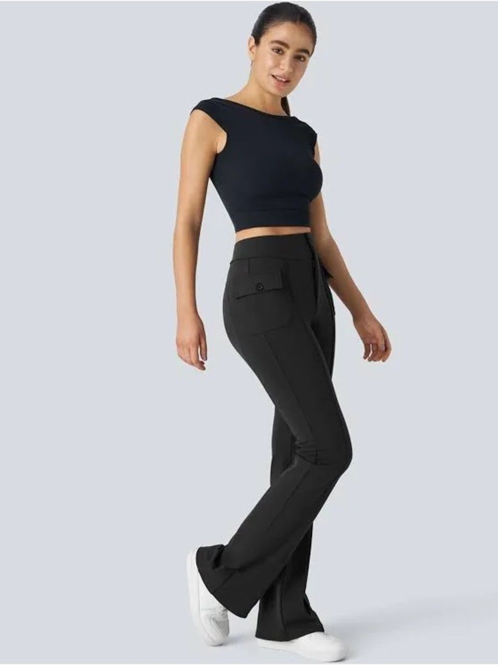 Halara High Waisted Side Flap Pocket Flare Cargo Pants Sz M - Picture 3 of 8